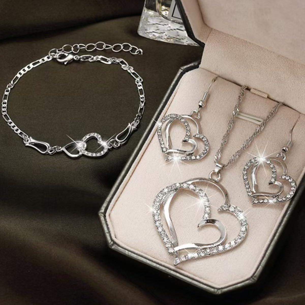 Lot de 4 bijoux de luxe double cœur pour femme, grand et petit cœur creux en cristal de zirconium, collier, boucles d'oreilles, bracelet, bijoux élégants en or, bijoux de mariage, cadeaux de